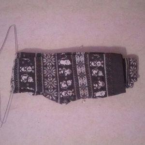 Pink Rose grey winter theme leggings